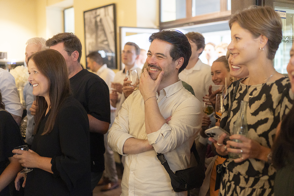 250620_Hochzeit-Anna-und-Flo_Feiern-bei-Massi -48-web