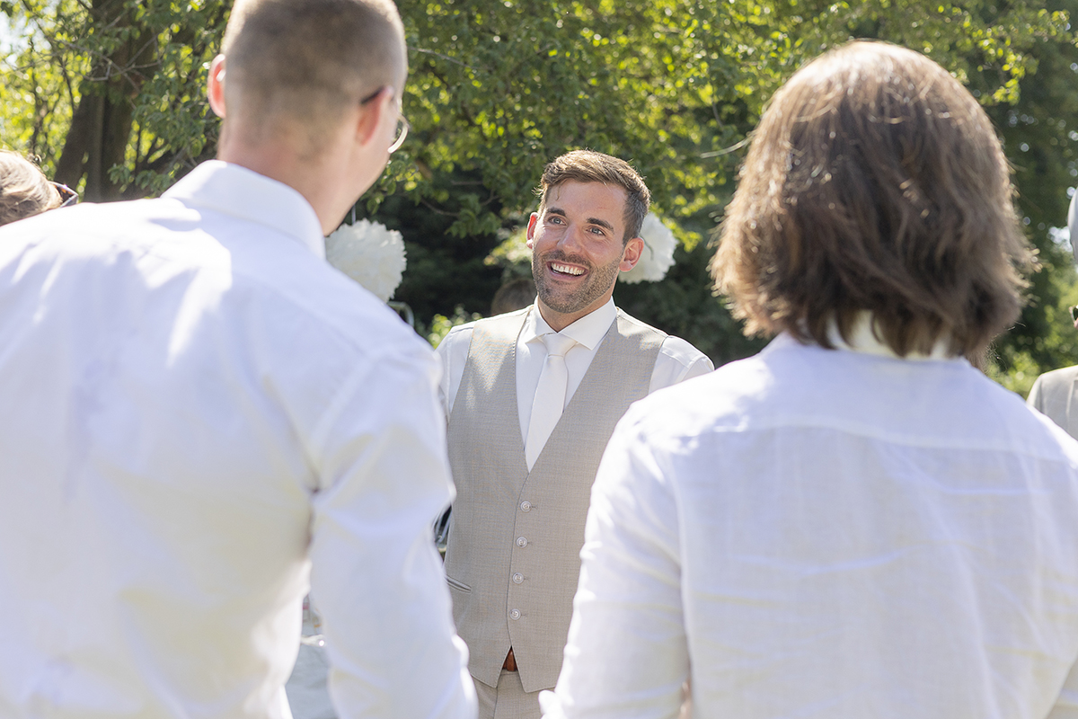 250620_Hochzeit-Anna-und-Flo_Feiern-nach-der-Zeremonie -30-web